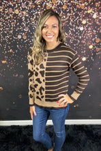 Load image into Gallery viewer, Leopard color block sweater