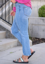 Load image into Gallery viewer, Vervet high rise cropped slim straight jeans