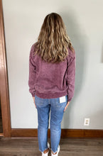 Load image into Gallery viewer, Eggplant half-zip acid wash pullover