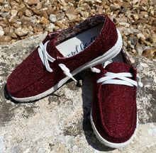 Load image into Gallery viewer, Maroon shimmer gypsy jazz shoes