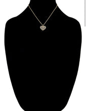 Load image into Gallery viewer, Heart pave necklace