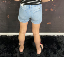 Load image into Gallery viewer, KanCan light washed high rise shorts
