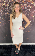 Load image into Gallery viewer, Textured v-neck dress