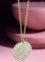 Load image into Gallery viewer, Gold disc pendant necklace