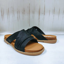 Load image into Gallery viewer, Black Very G sandal