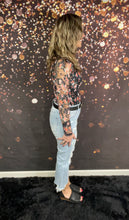 Load image into Gallery viewer, Light blue cropped high rise distressed jeans