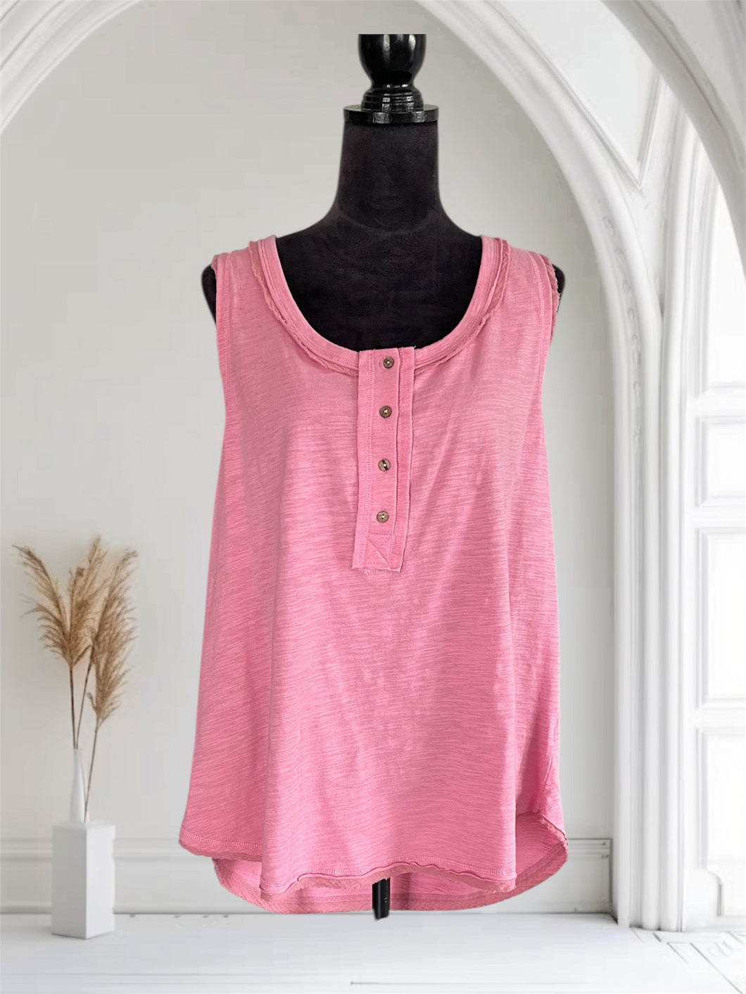 Pink tank top