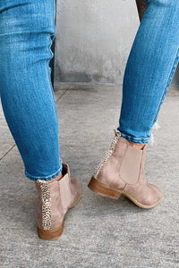 Very G beige slip on bootie